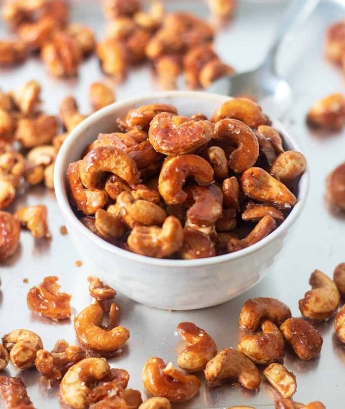 Caramelised Honey And Cinnamon Cashews - Image 2