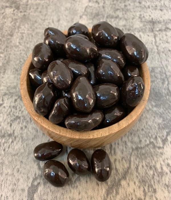Dark Chocolate Coated Peanuts1