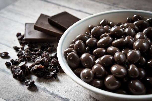 Dark Chocolate Coated Raisins1